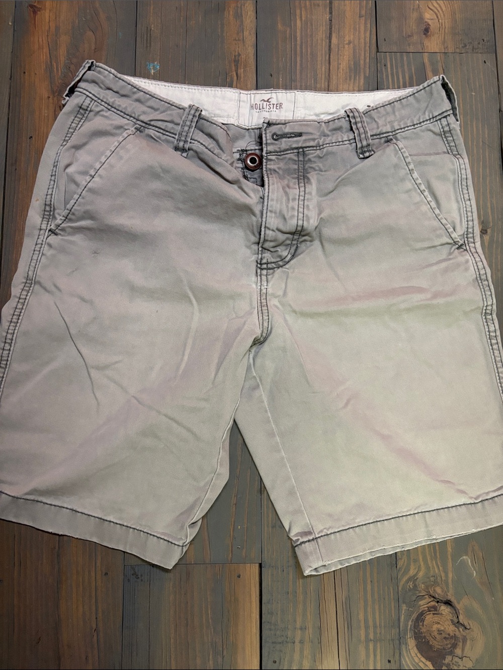 Hollister Men's Flat-Front Chino Shorts
